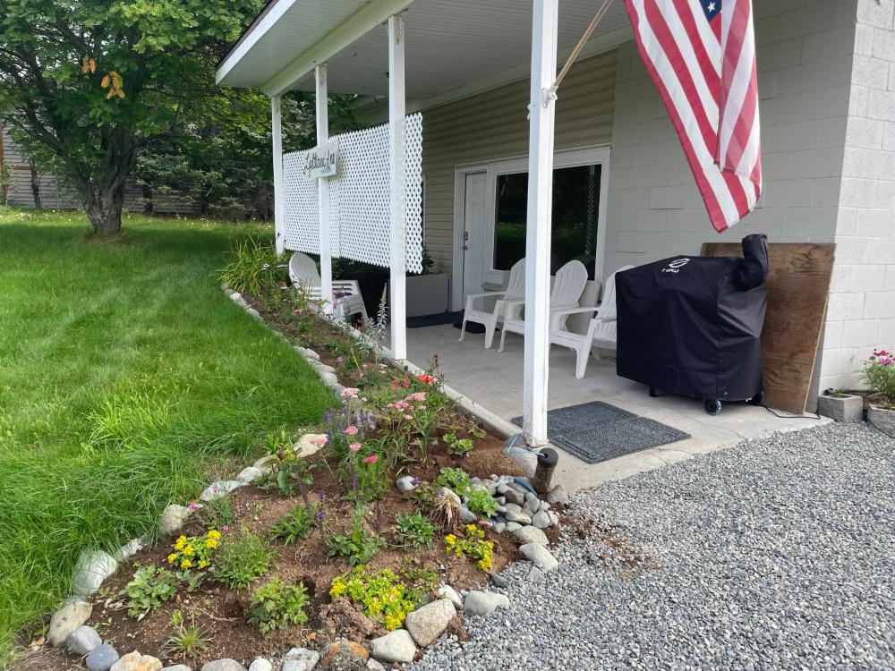 Peaceful Acres Triplex One - Lighthouse Inn - Soldotna, Alaska